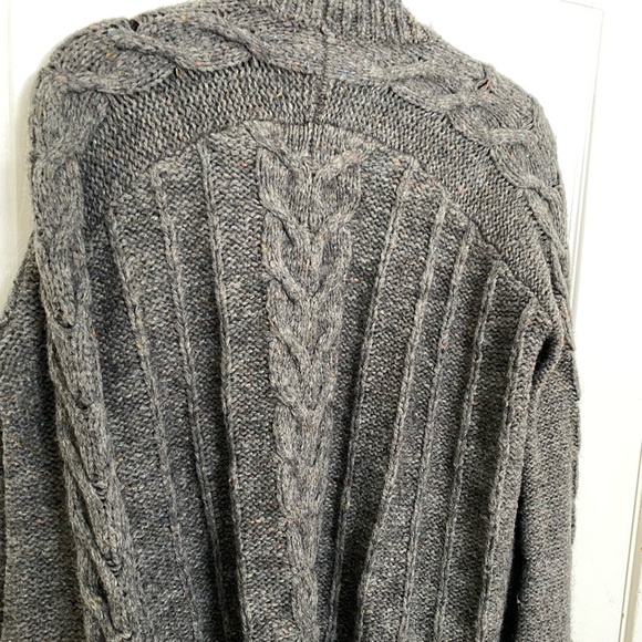 Madewell Bubble-Sleeve Cableknit Cardigan Sweater - Picture 8 of 10